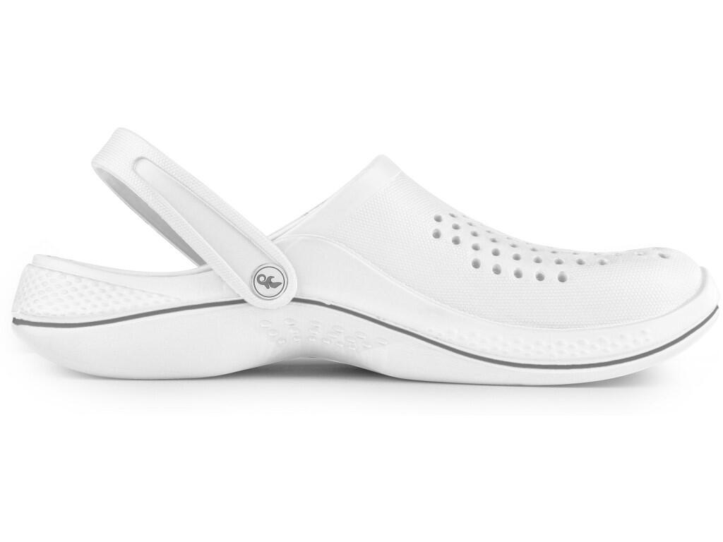 Flip-flop CXS TREND: Unisex casual clogs for everyday wear. The lightweight and comfortable footwear made of EVA materiál ensures all-day comfort and easy maintenance. The perfora…