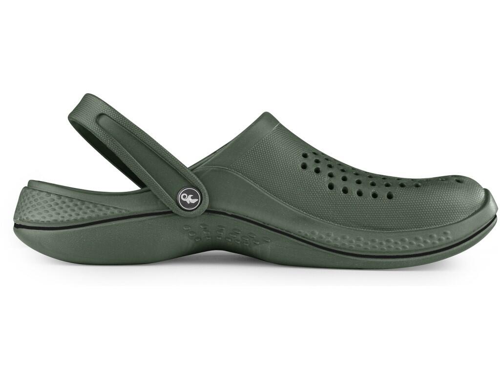 Flip-flop CXS TREND: Unisex casual clogs for everyday wear. The lightweight and comfortable footwear made of EVA materiál ensures all-day comfort and easy maintenance. The perfora…
