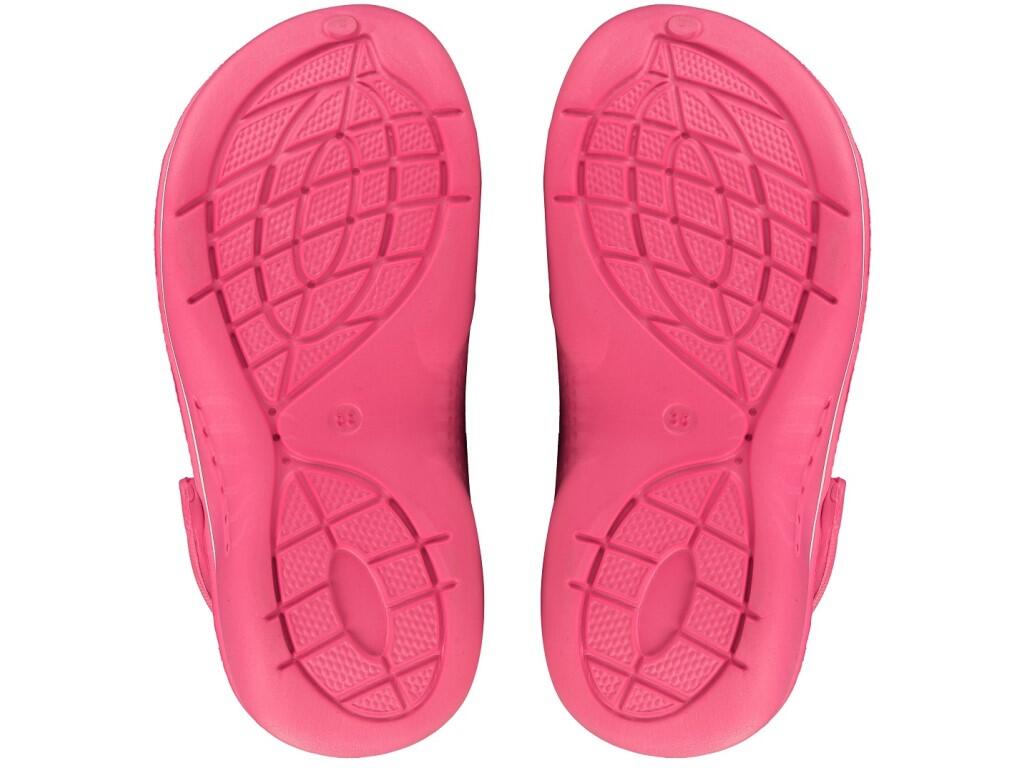 Flip-flop CXS TREND: Unisex casual clogs for everyday wear. The lightweight and comfortable footwear made of EVA materiál ensures all-day comfort and easy maintenance. The perfora…