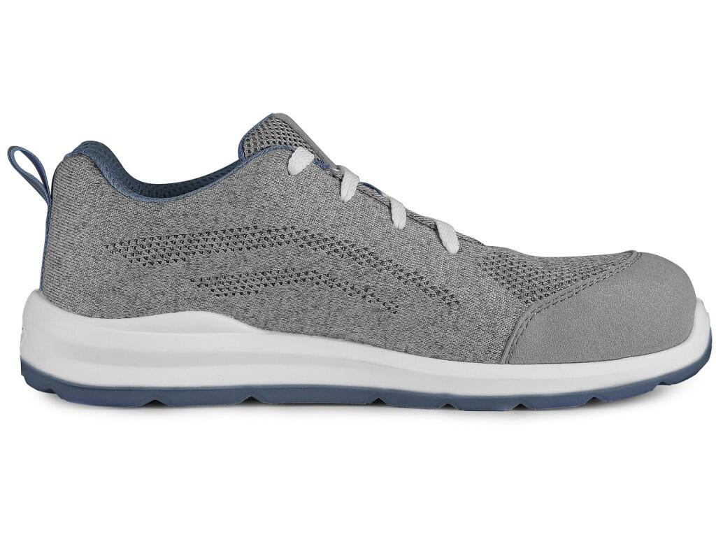 Low footwear CXS TEXLINE 4ENVI BLUE S1PS: Safety shoe with GreenUp® textile upper, composite toe cap, textile anti-penetration insole, and reflective accessories. The shoe is made…