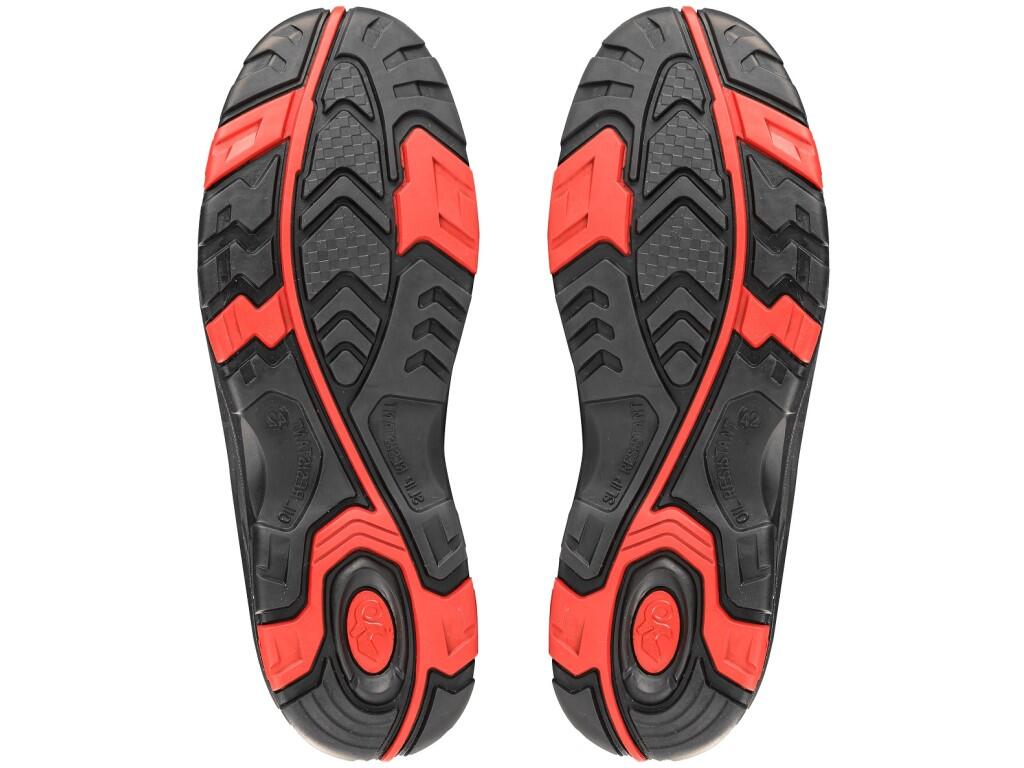 Ankle footwear CXS ROCK O2 DIORIT: Ankle leather footwear, featuring a PVC reflective strip. Material: upper made of hydrophobic smooth nubuck leather combined with PU accessories…