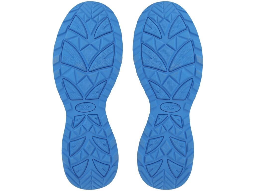 Low footwear CXS ISLAND NEVIS O1 ESD: ESD work shoe with a breathable upper and reflective accessories. A special tightening system allows for quick adjustment and release. Materi…