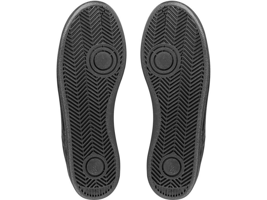 Ankle footwear PRESTIGE M56810: Ankle leather footwear for work and leisure, reflective logo on the heel. Material: upper made of Italian leather with special foil for easy mainte…