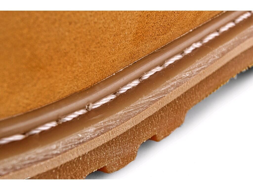 Ankle footwear CXS ROAD AVERS: Ankle working footwear, leather without steel toe cap. Material: upper made of 1,6 - 1,8 mm oil tanned Crazy horse leather, unique Goodyear welted c…