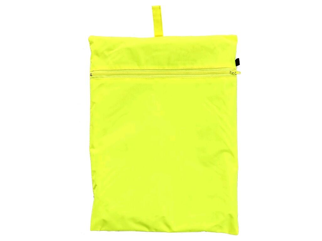 Coat BATH: High visible coat with reflective tapes, waterproof, taped seams, removable hood in collar, zipper fastening covered by trimming, raglan sleeves with rubber wristband,…