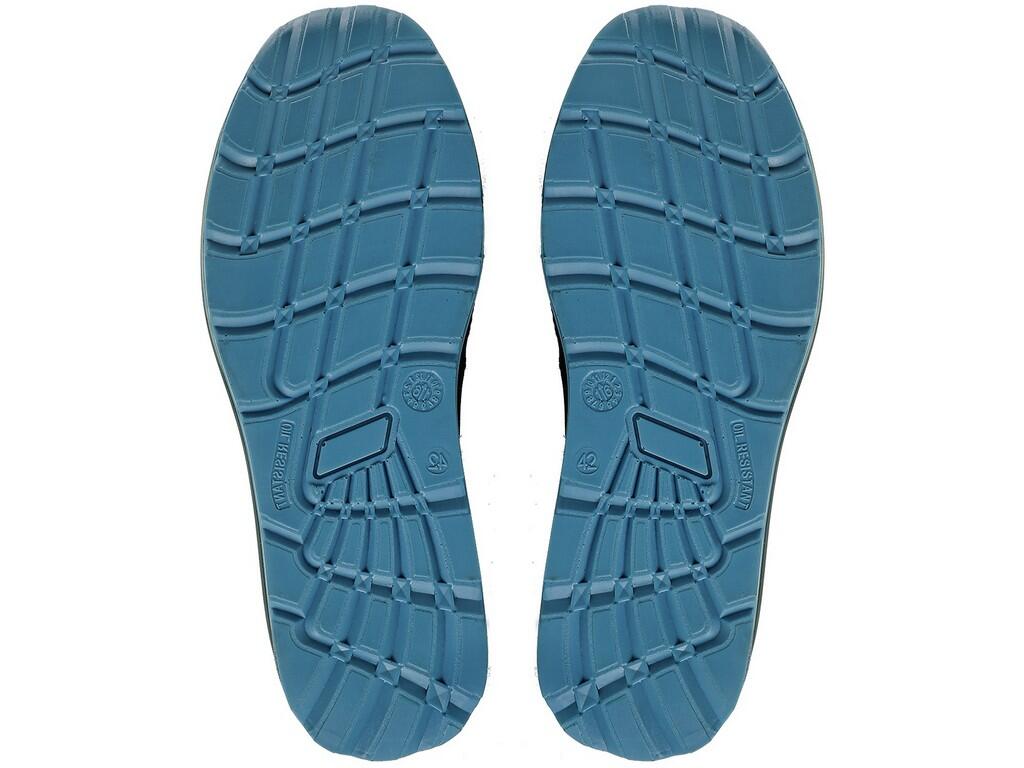 Low footwear CXS TEXLINE KORNAT O1: Low footwear, textile, reflective accessories. Material: 1,8 - 2,0 mm polyester upper washable up to 30°C, reinforced microfibre overcap, 3-lay…