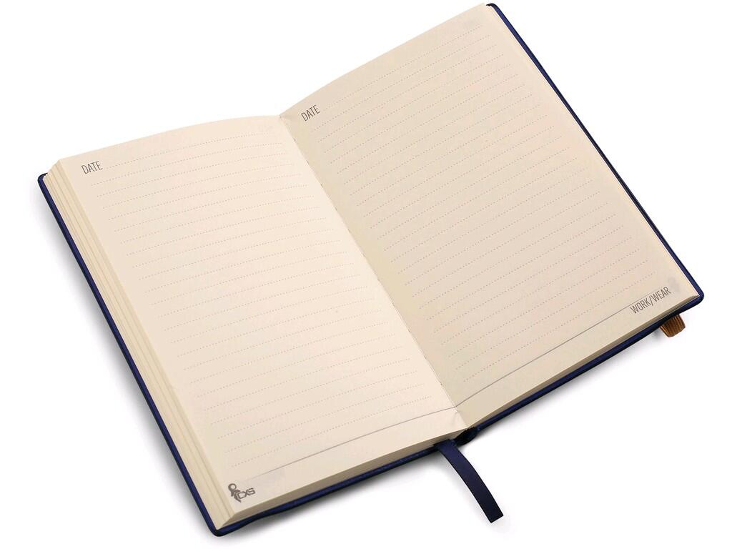 Notebook CXS blue: Softcover CXS notebook, 80 sheets, size 82 x 136 mm, lined.