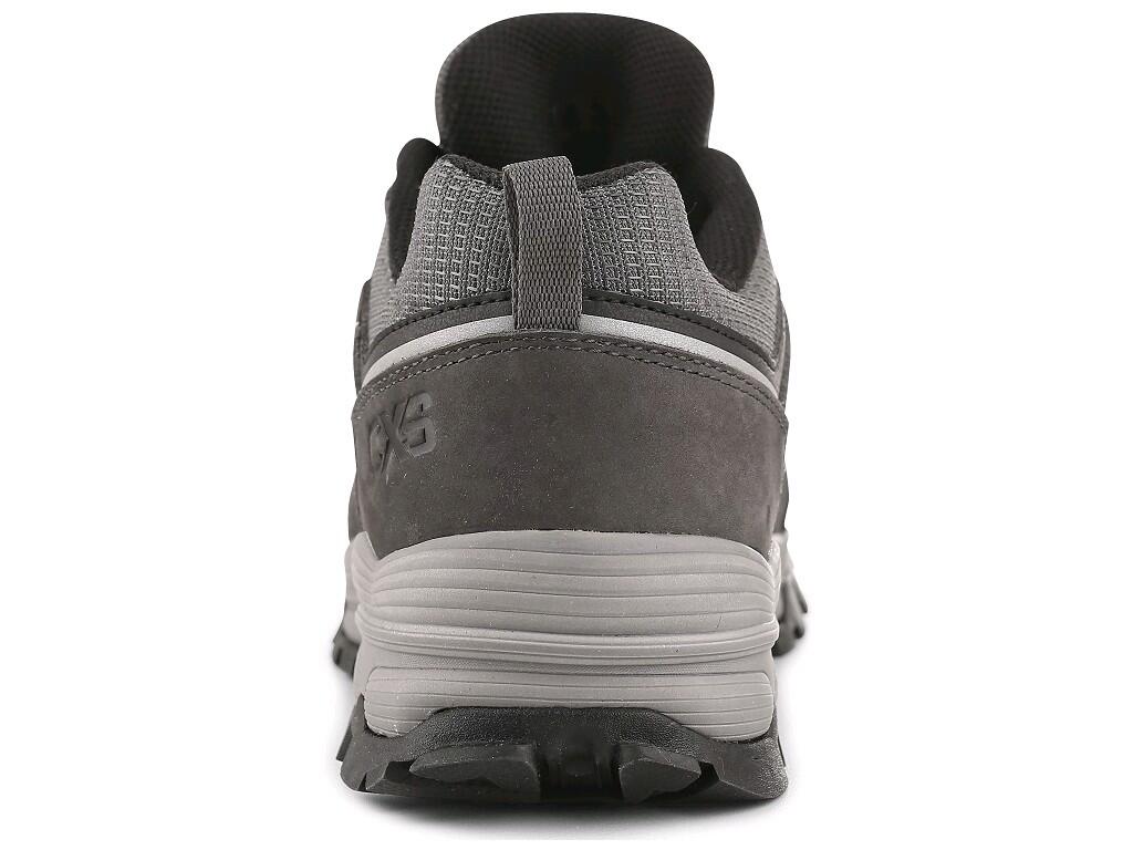 Low footwear CXS GO-TEX NUPCE: Leisure low footwear with reflective accessory. Material: upper made of 1,5mm grain leather, reinforced rubber overcap, mesh collar, textile lining…