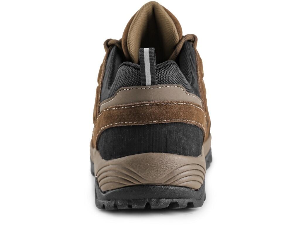 Leisure low footwear CXS ISLAND JAVA: Low leisure footwear, combined, reflective accessories. Material: suede leather upper combined with permeable mesh, textile breathable lining…